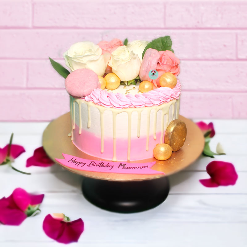 Blushing Pink Rose Cake